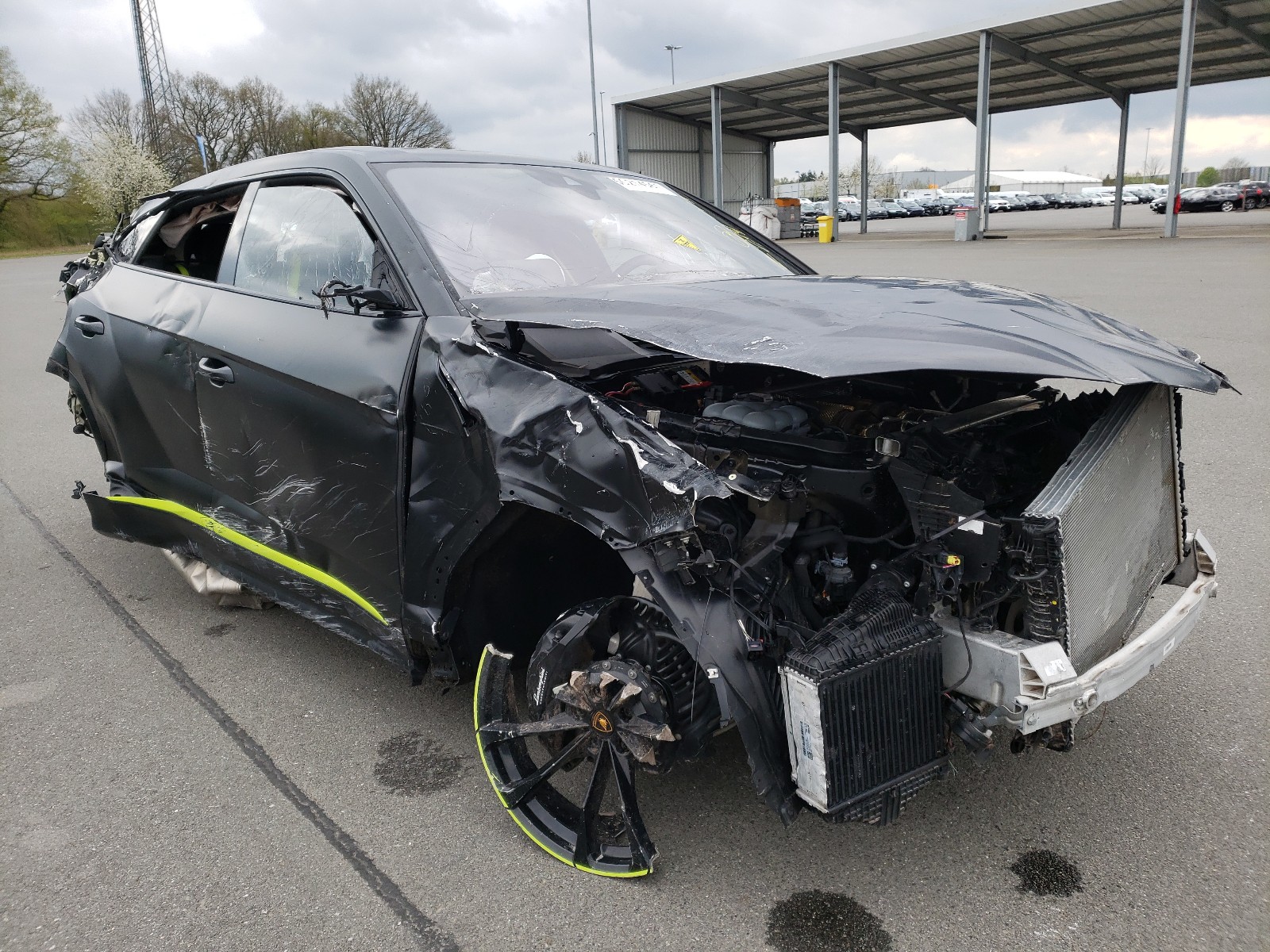 2022 Lamborghini Urus, VIN: ZPBEA1ZL9NLA20090
