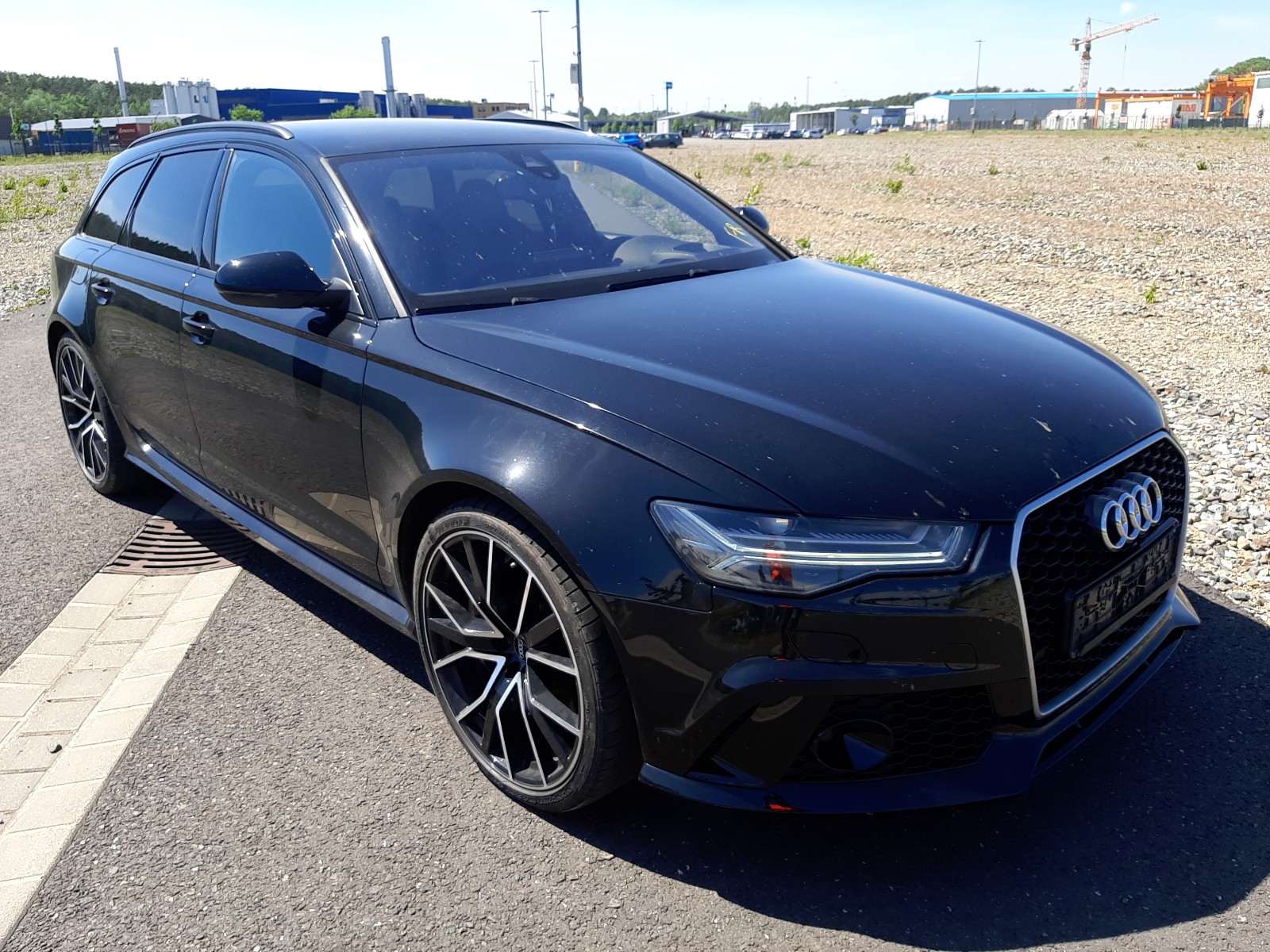 WUAZZZ4G0JN901367 Audi RS 6 Avant Photo 1