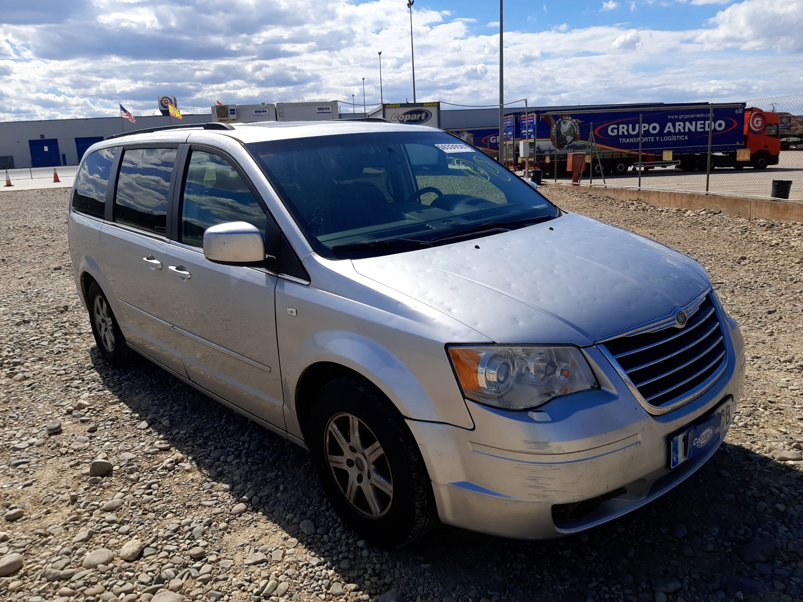1A8HSH4958B124973 Chrysler Grand Voyager Photo 1