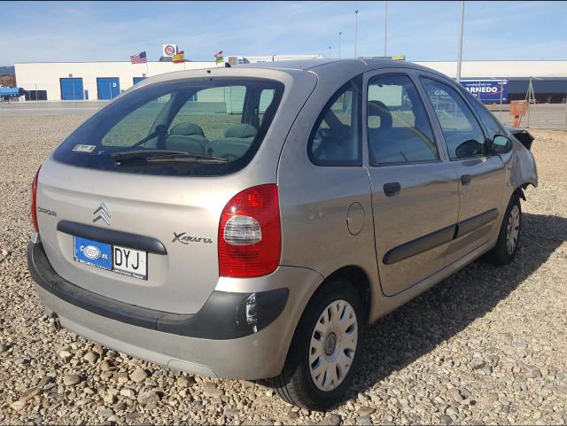 VIN: VF7CHNFUC25738783 Auction: COPART SPAIN Lot: 50125896 VIN: VF7CHNFUC25738783 Citroen Xsara Picasso 2006 BROWN Photo 4