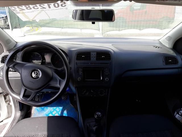 VIN: WVWZZZ6RZHY298987 Auction: COPART SPAIN Lot: 50125829 WVWZZZ6RZHY298987 Volkswagen Polo 2017 WHITE Photo 9
