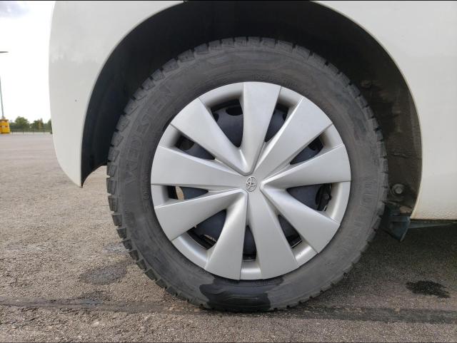 Toyota AYGO 2016 WHITE Photo 12