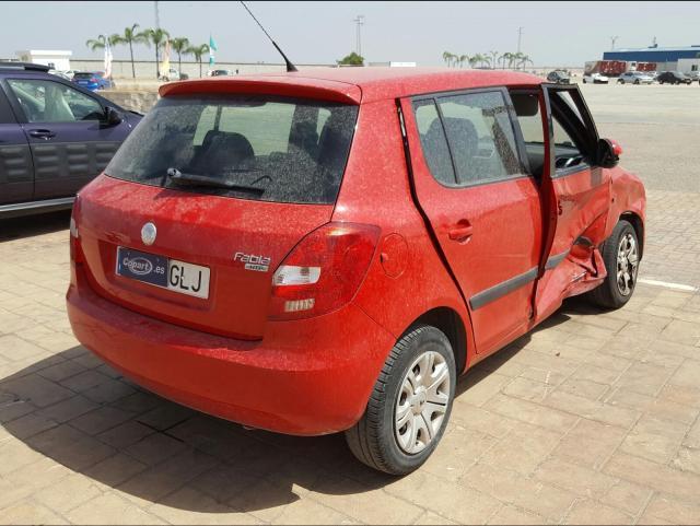 VIN: TMBBA25J193139584 Auction: COPART SPAIN Lot: 50122210 VIN: TMBBA25J193139584 Skoda Fabia 2009 RED Photo 4