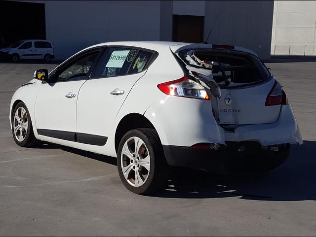 VIN: VF1BZ1S0644586725 Auction: COPART SPAIN Lot: 50126508 VIN: VF1BZ1S0644586725 Renault Megane 2010 WHITE Photo 3