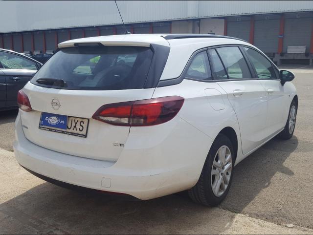 VIN: W0LBD8EK7H8068314 Auction: COPART SPAIN Lot: 50124229 W0LBD8EK7H8068314 Opel Astra 2017 WHITE Photo 4