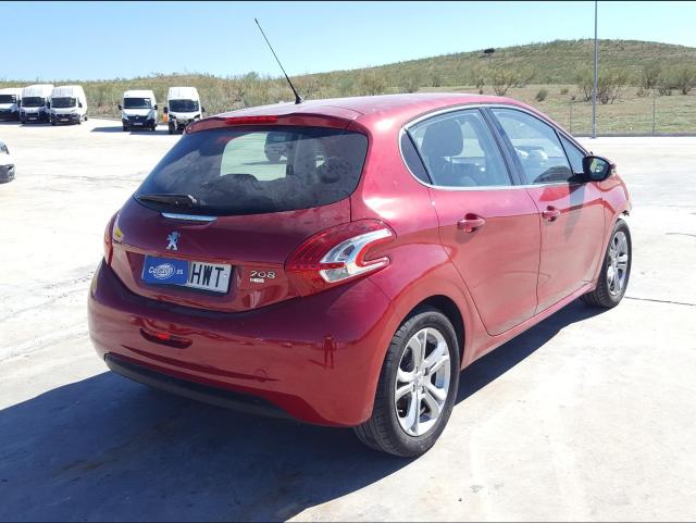 VIN: VF3CC9HP0ET012003 Auction: COPART SPAIN Lot: 50125270 VIN: VF3CC9HP0ET012003 Peugeot 208 2014 RED Photo 4