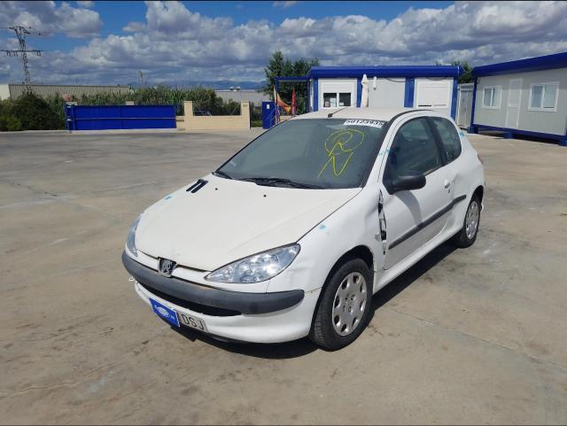 VIN: VF32C8HXF44232660 Auction: COPART SPAIN Lot: 50126618 VIN: VF32C8HXF44232660 Peugeot 206 2005 WHITE Photo 2