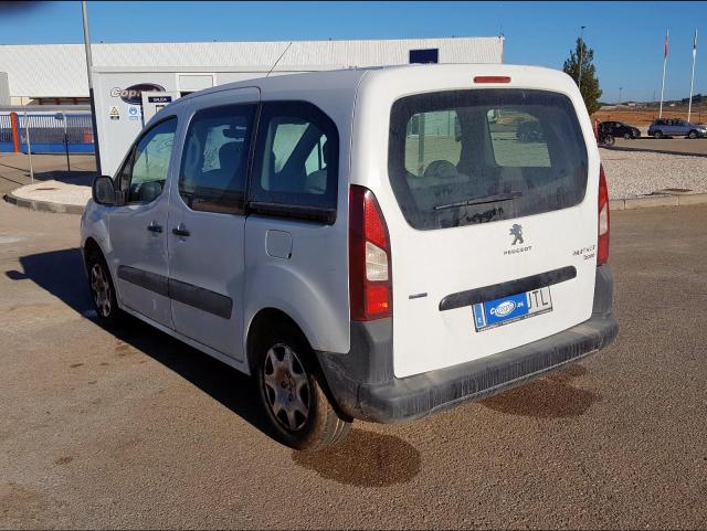 VIN: VF37JBHW6GN534588 Auction: COPART SPAIN Lot: 50147526 VIN: VF37JBHW6GN534588 Peugeot Partner Tepee 2016 WHITE Photo 3
