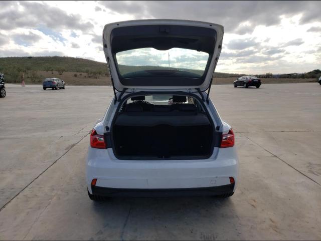 VIN: WAUZZZGB4LR045187 Auction: COPART SPAIN Lot: 50133238 VIN: WAUZZZGB4LR045187 Audi A1 2020 WHITE Photo 10