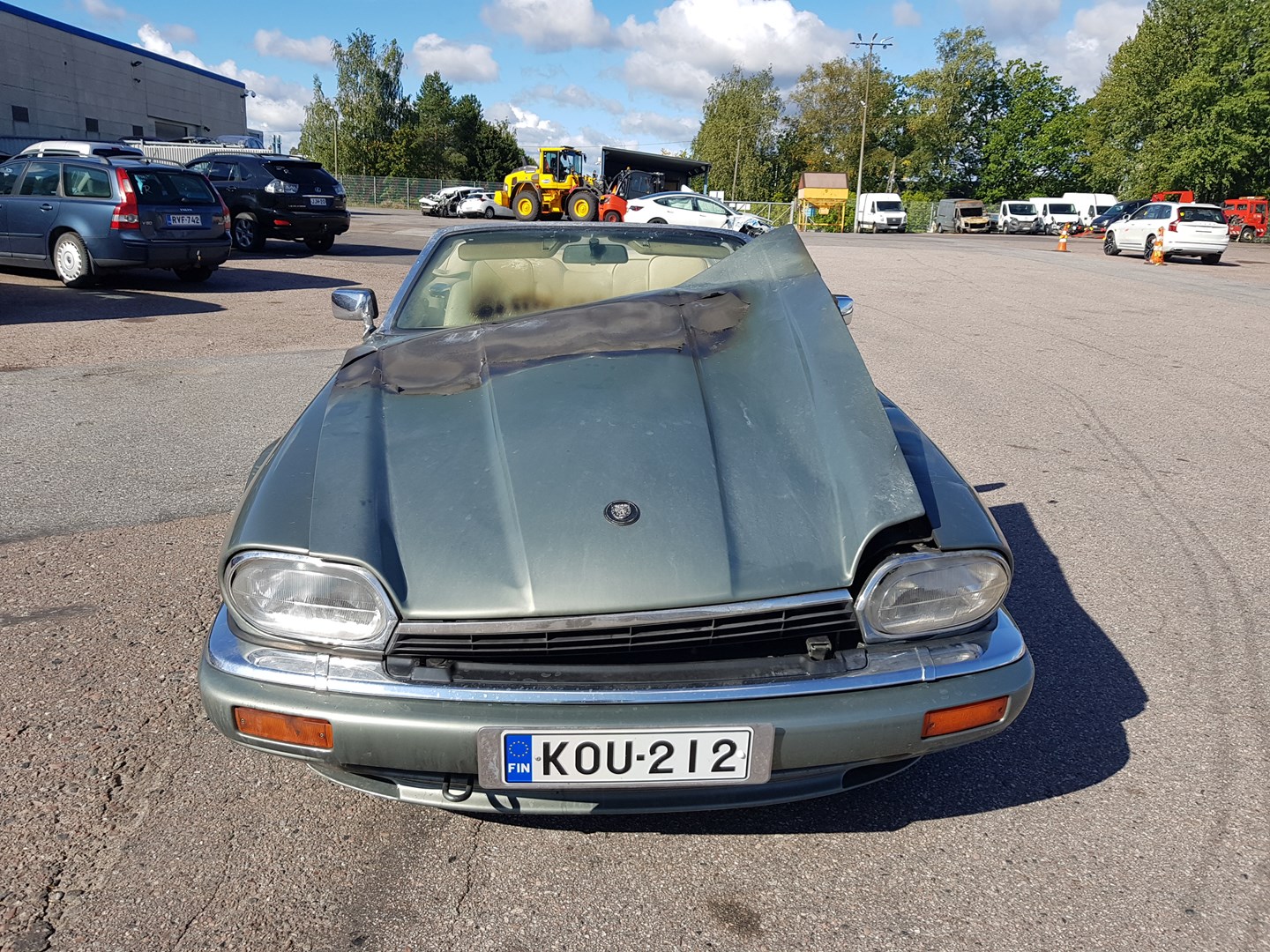 VIN: SAJNX2746TC226179 Auction: COPART FINLAND Lot: 50122778 Location: Harrasteajoneuvojen huutokauppa SAJNX2746TC226179 JAGUAR XJ 1996 GREEN Photo 17