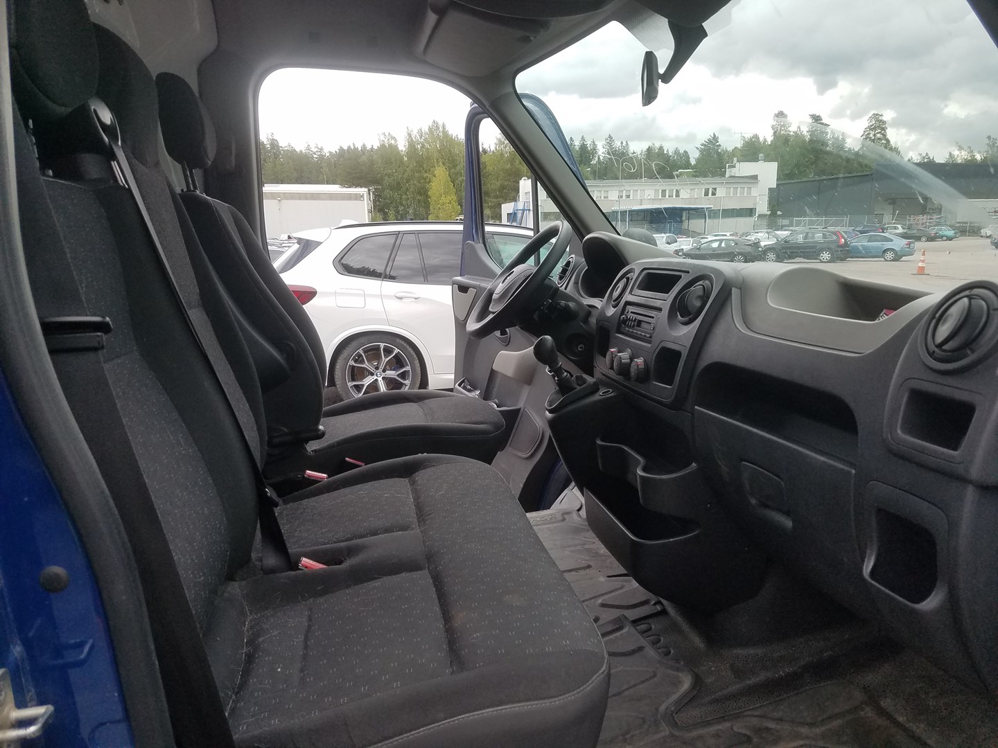 VIN: W0LMRFECCAB015441 Auction: COPART FINLAND Lot: 50123086 Location: Tiistain huutokauppa W0LMRFECCAB015441 Opel MOVANO 2012 BLUE Photo 5