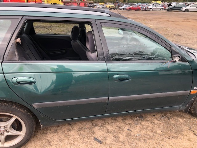 VIN: SB172SBN00E036102 Auction: COPART FINLAND Lot: 50123910 Location: Tiistain huutokauppa SB172SBN00E036102 TOYOTA Avensis 1999 GREEN Photo 11