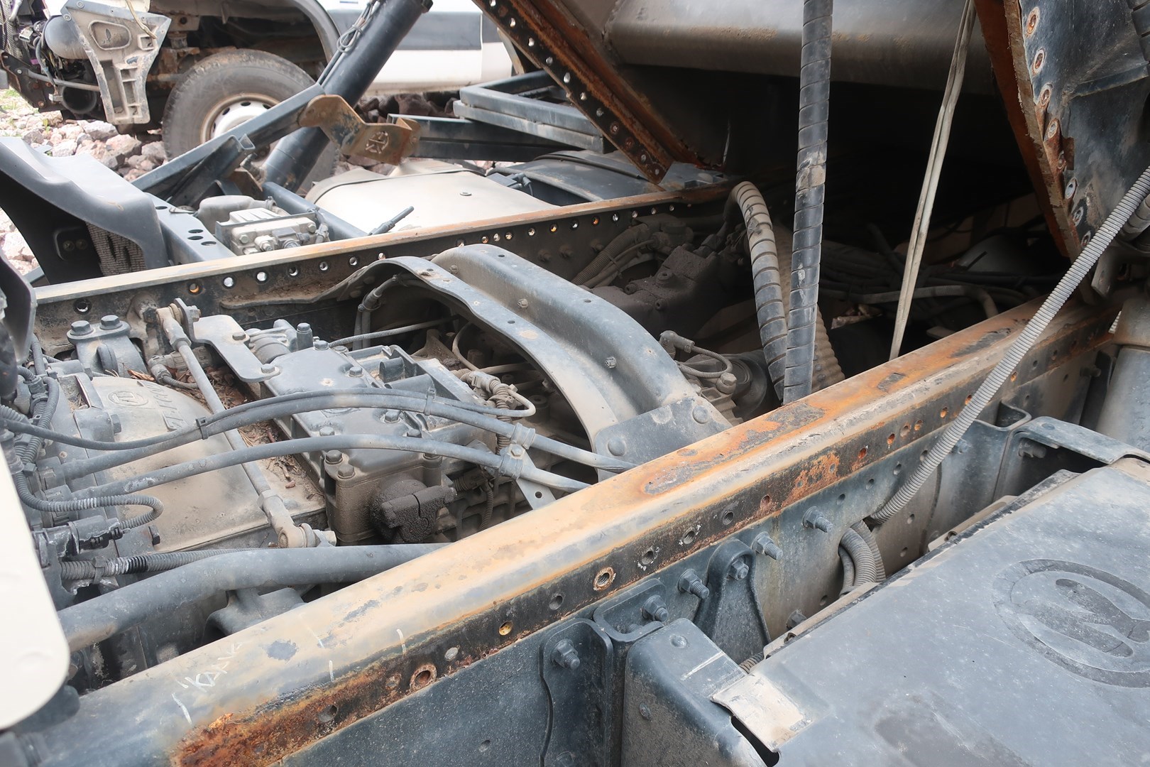 VIN: WMAN46ZZ2HY353080 Auction: COPART FINLAND Lot: 50129414 Location: Keskiviikon huutokauppa WMAN46ZZ2HY353080 MAN TGM26.340 6X2-4B 2017 WHITE Photo 13