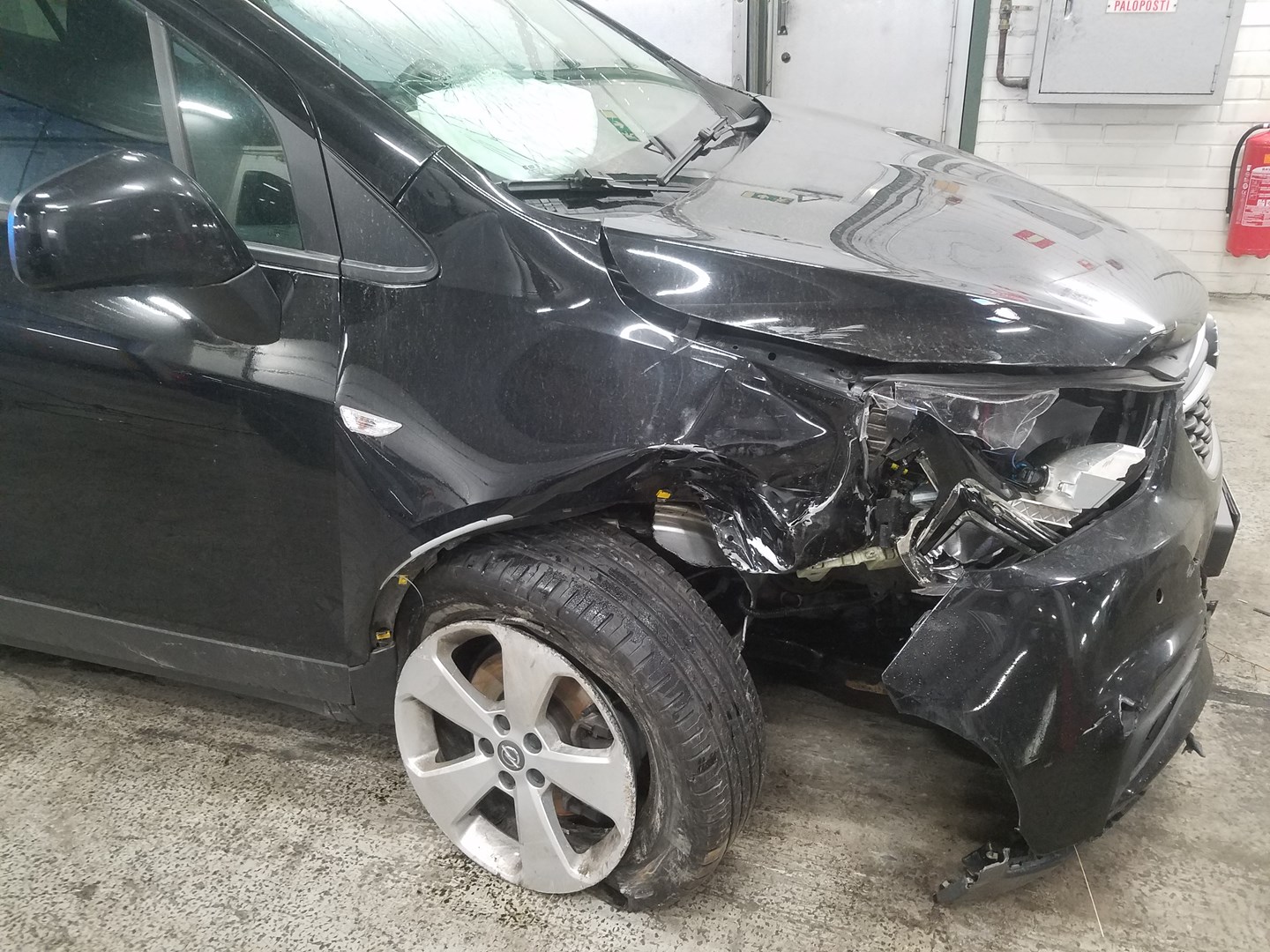 VIN: W0VJC7E87JB520808 Auction: COPART FINLAND Lot: 50124020 Location: Keskiviikon huutokauppa W0VJC7E87JB520808 Opel Mokka 2017 BLACK Photo 12