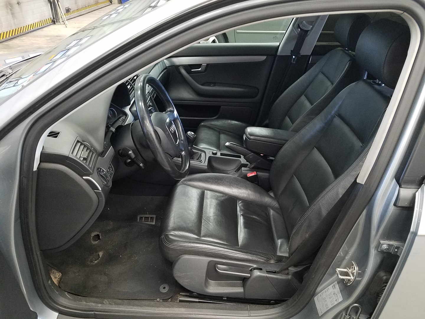VIN: WAUZZZ8E77A029241 Auction: COPART FINLAND Lot: 50120194 Location: Tiistain huutokauppa WAUZZZ8E77A029241 AUDI A4 2006 GRAY Photo 11