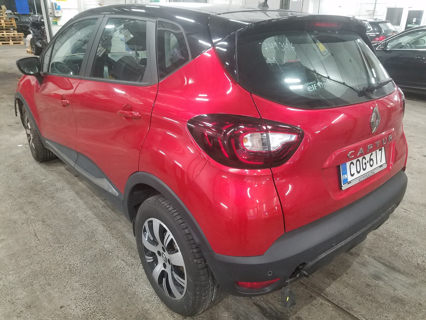 VIN: VF1R8700964017131 Auction: COPART FINLAND Lot: 50124433 Location: Tiistain huutokauppa VF1R8700964017131 RENAULT Captur 2019 RED Photo 3