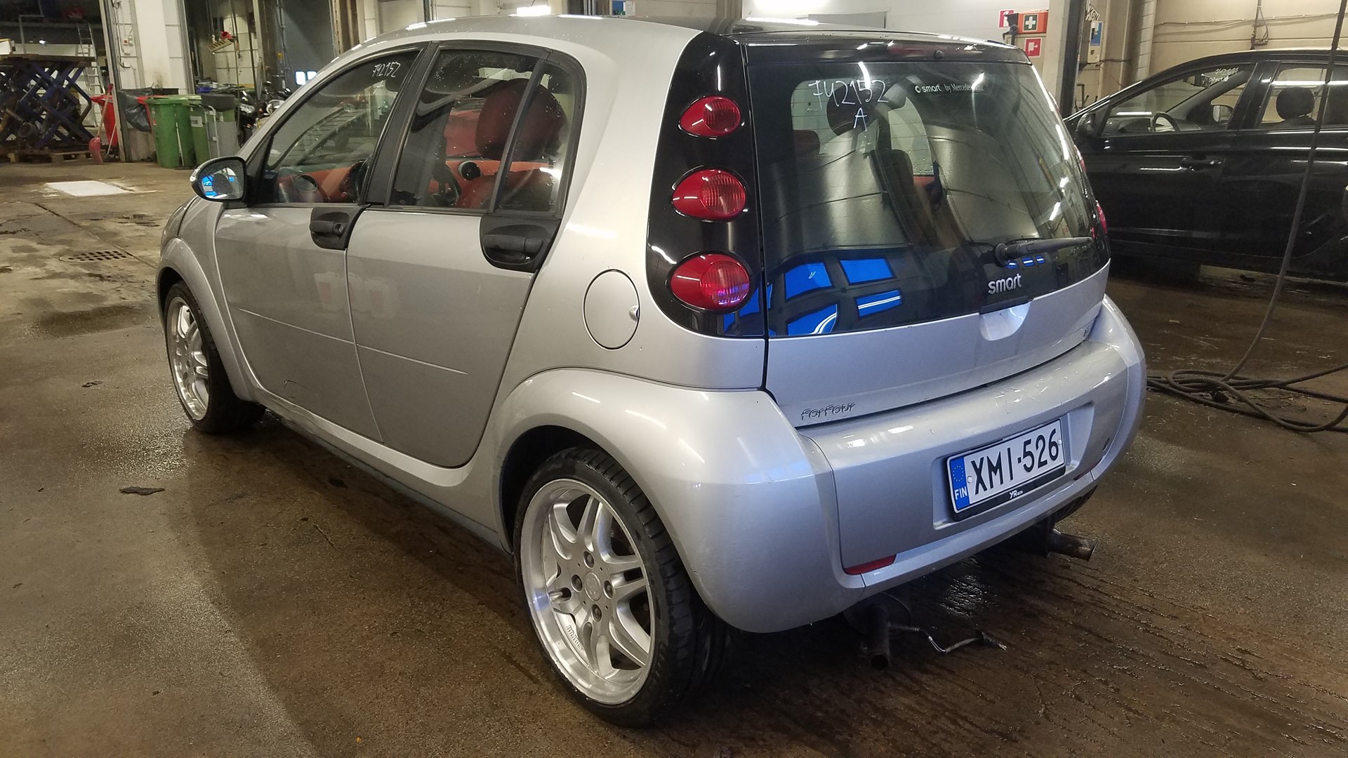 VIN: WME4540321B087451 Auction: COPART FINLAND Lot: 50124451 Location: Keskiviikon huutokauppa WME4540321B087451 Smart Forfour 2006 GRAY Photo 3