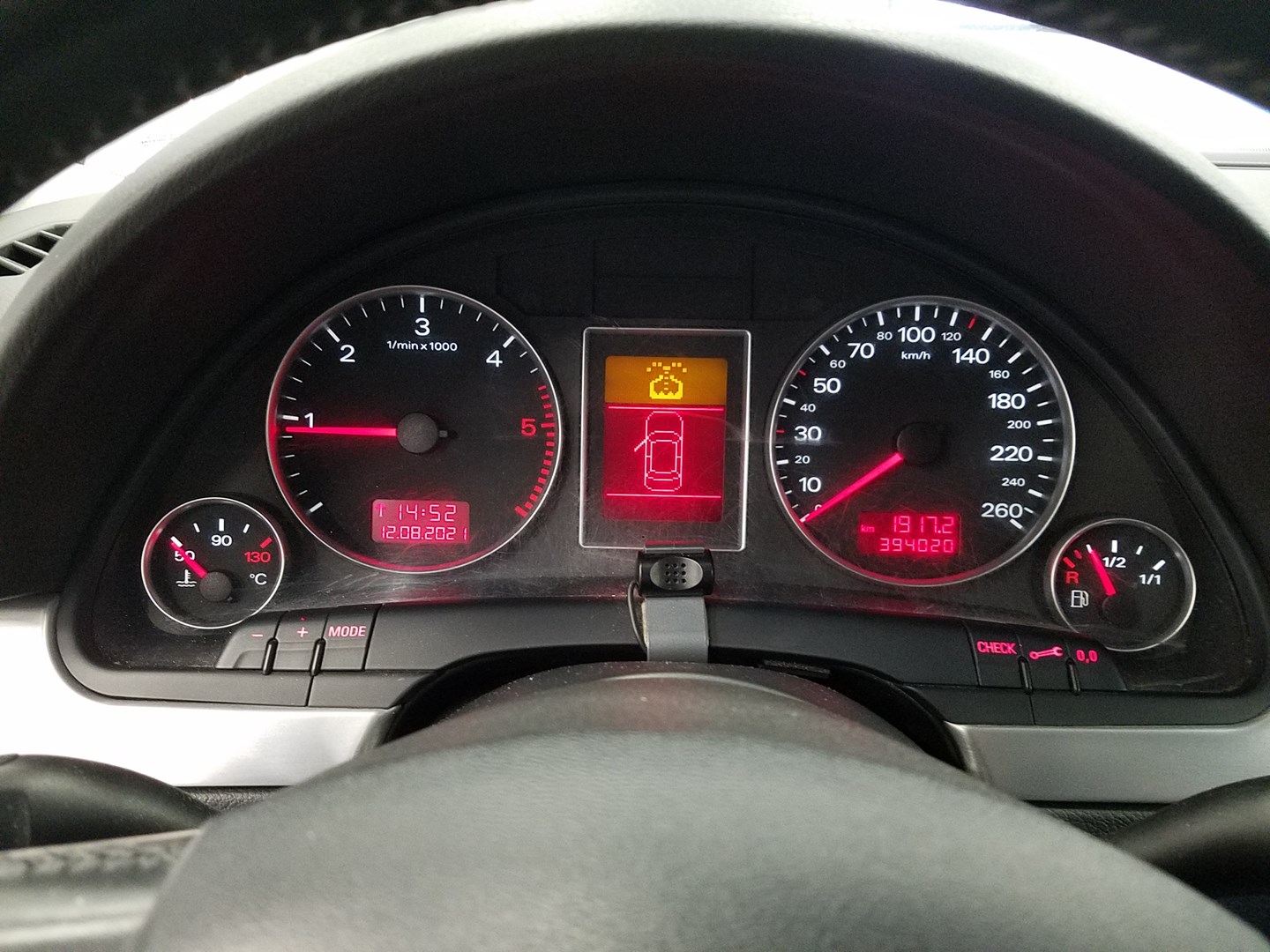 VIN: WAUZZZ8E77A029241 Auction: COPART FINLAND Lot: 50120194 Location: Tiistain huutokauppa WAUZZZ8E77A029241 AUDI A4 2006 GRAY Photo 8