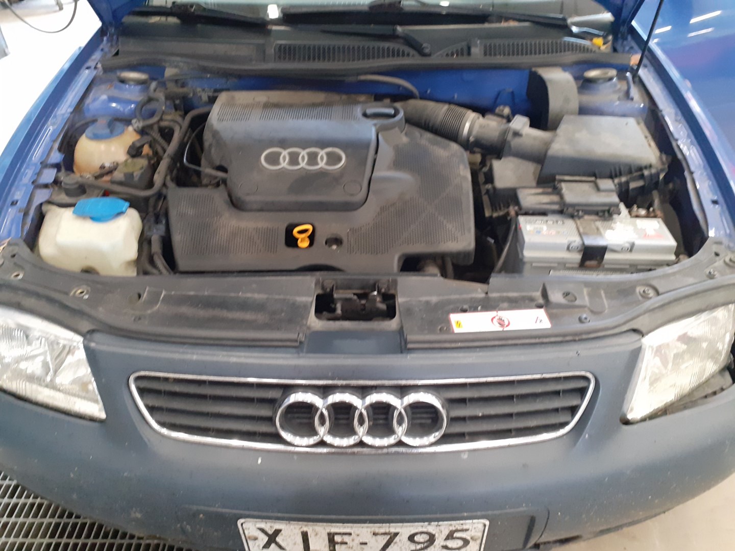 VIN: WAUZZZ8LZWA125594 Auction: COPART FINLAND Lot: 50141661 Location: Torstain huutokauppa WAUZZZ8LZWA125594 AUDI A3 1998 BLUE Photo 7