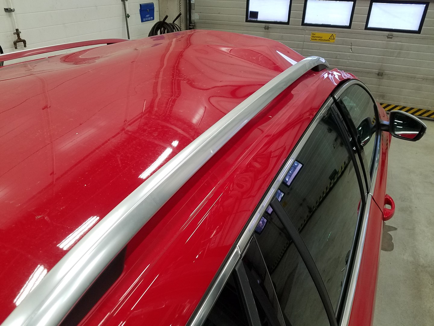 VIN: TMBJJ7NE2K0183483 Auction: COPART FINLAND Lot: 50123146 Location: Keskiviikon huutokauppa TMBJJ7NE2K0183483 SKODA Octavia 2020 RED Photo 18