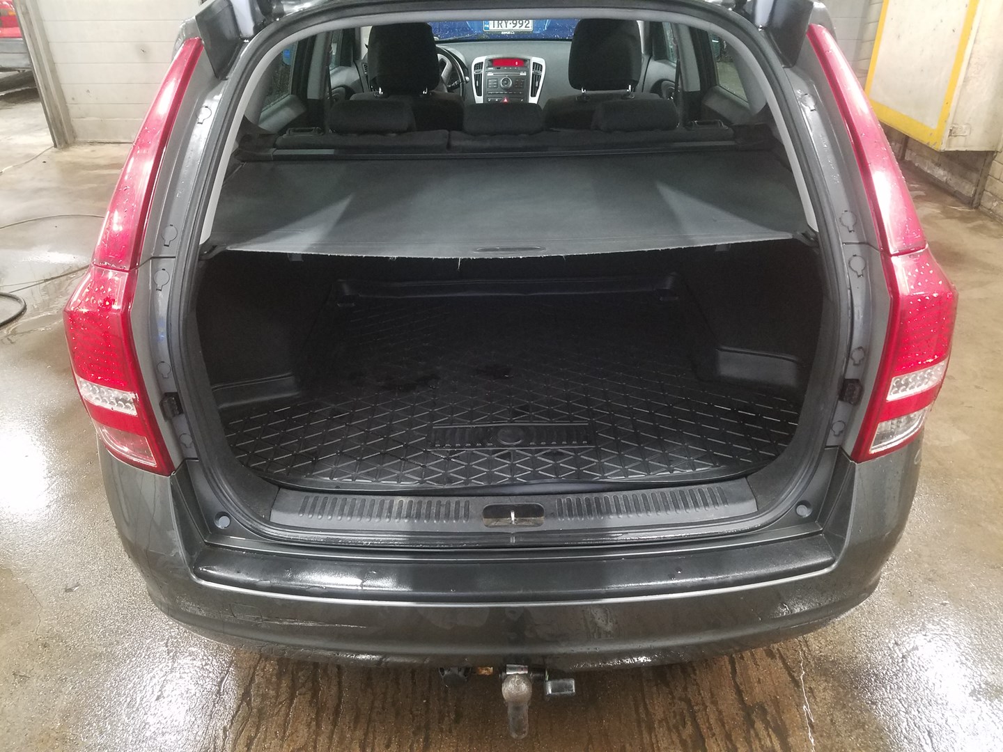 VIN: U5YHC812BBL182967 Auction: COPART FINLAND Lot: 50123947 Location: Tiistain huutokauppa U5YHC812BBL182967 Kia Ceed 2010 SILVER Photo 10