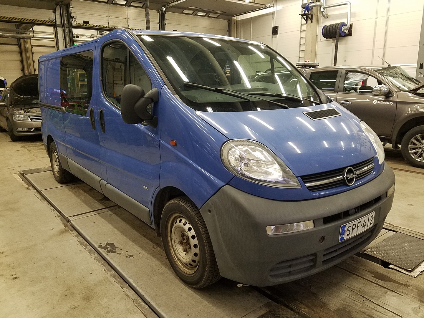 VIN: W0LF7BCB63V622182 Auction: COPART FINLAND Lot: 50123244 Location: Tiistain huutokauppa W0LF7BCB63V622182 Opel VIVARO 2003 BLUE Photo 1