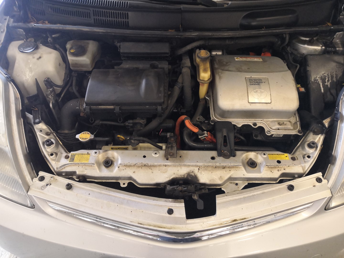 VIN: JTDKB20UX07745640 Auction: COPART FINLAND Lot: 50123543 Location: Keskiviikon huutokauppa JTDKB20UX07745640 TOYOTA Prius 2008 SILVER Photo 7