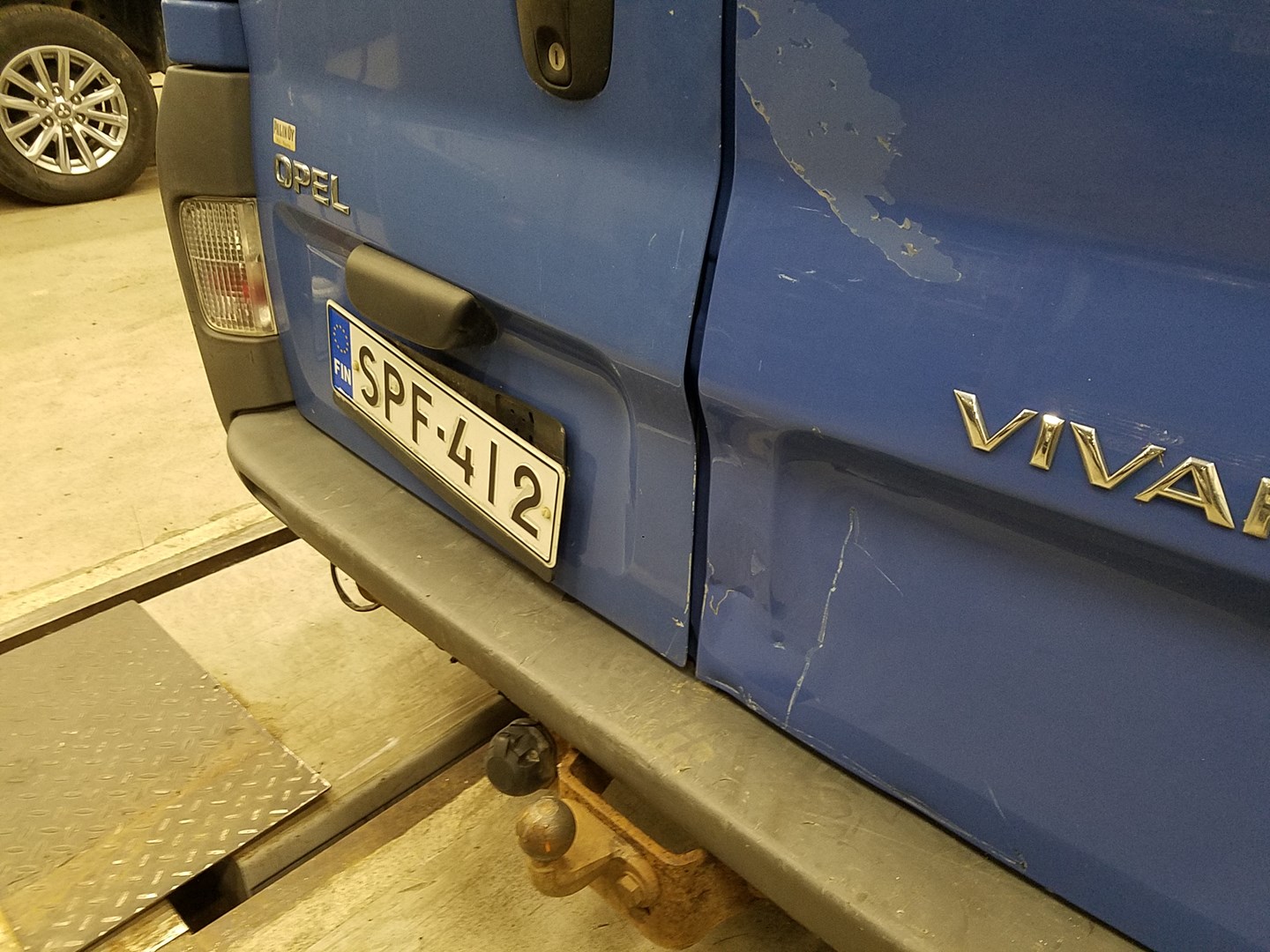 VIN: W0LF7BCB63V622182 Auction: COPART FINLAND Lot: 50123244 Location: Tiistain huutokauppa W0LF7BCB63V622182 Opel VIVARO 2003 BLUE Photo 16