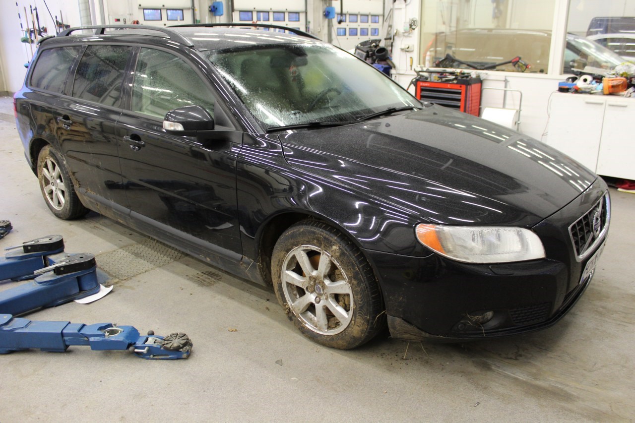 app.lotImage.altText