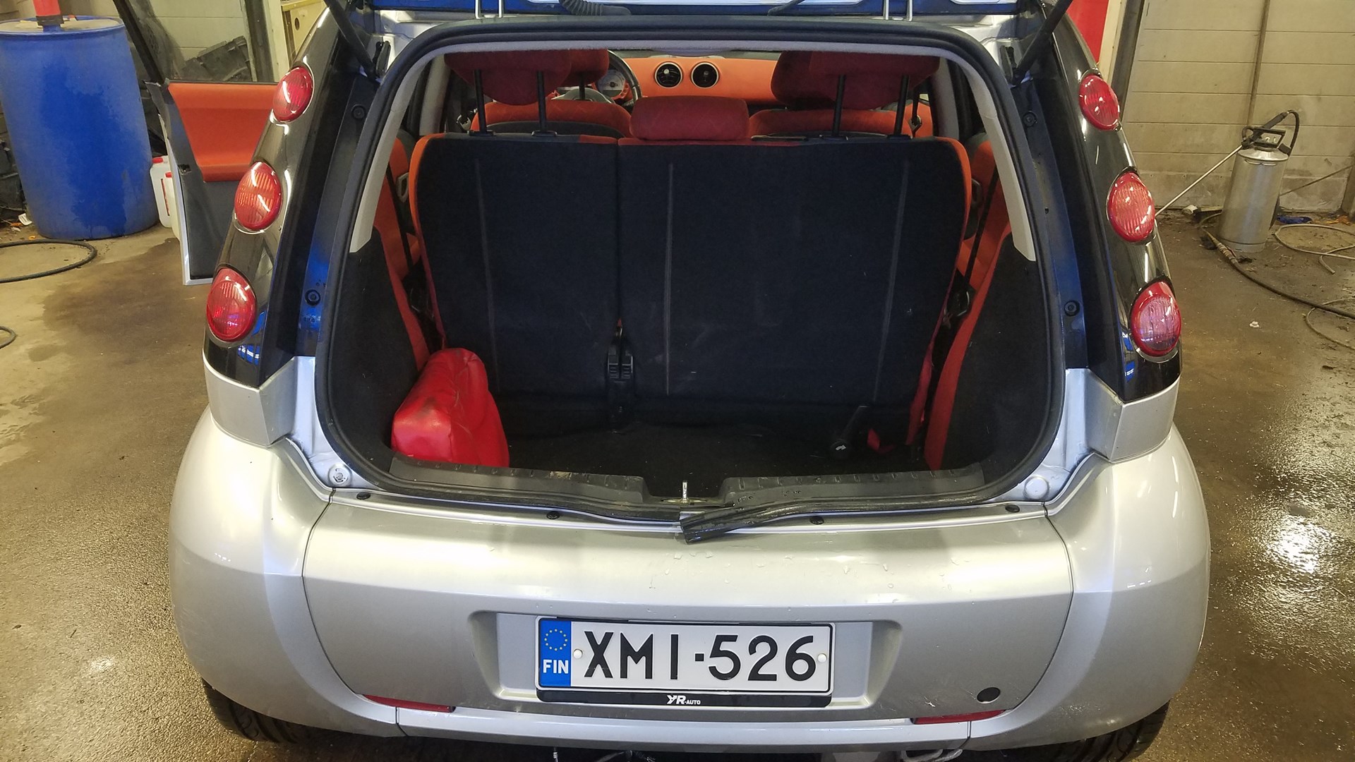 VIN: WME4540321B087451 Auction: COPART FINLAND Lot: 50124451 Location: Keskiviikon huutokauppa WME4540321B087451 Smart Forfour 2006 GRAY Photo 10