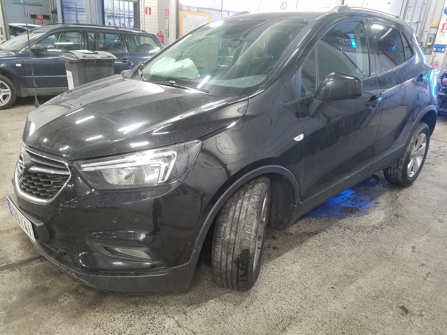 VIN: W0VJC7E87JB520808 Auction: COPART FINLAND Lot: 50124020 Location: Keskiviikon huutokauppa W0VJC7E87JB520808 Opel Mokka 2017 BLACK Photo 2