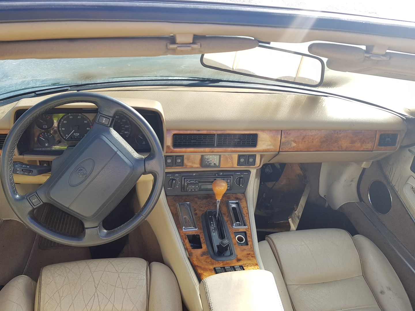 VIN: SAJNX2746TC226179 Auction: COPART FINLAND Lot: 50122778 Location: Harrasteajoneuvojen huutokauppa SAJNX2746TC226179 JAGUAR XJ 1996 GREEN Photo 9