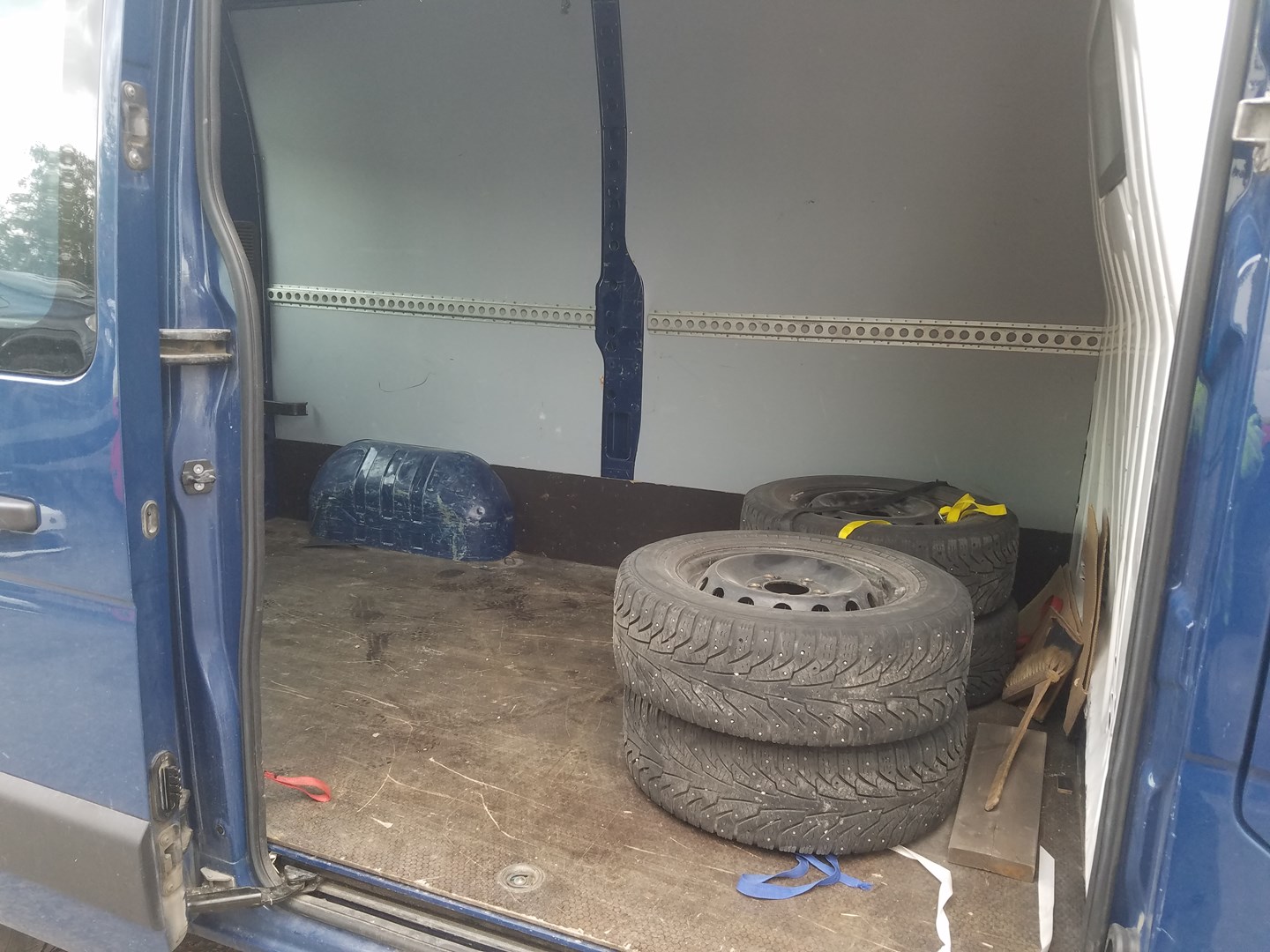 VIN: W0LMRFECCAB015441 Auction: COPART FINLAND Lot: 50123086 Location: Tiistain huutokauppa W0LMRFECCAB015441 Opel MOVANO 2012 BLUE Photo 6
