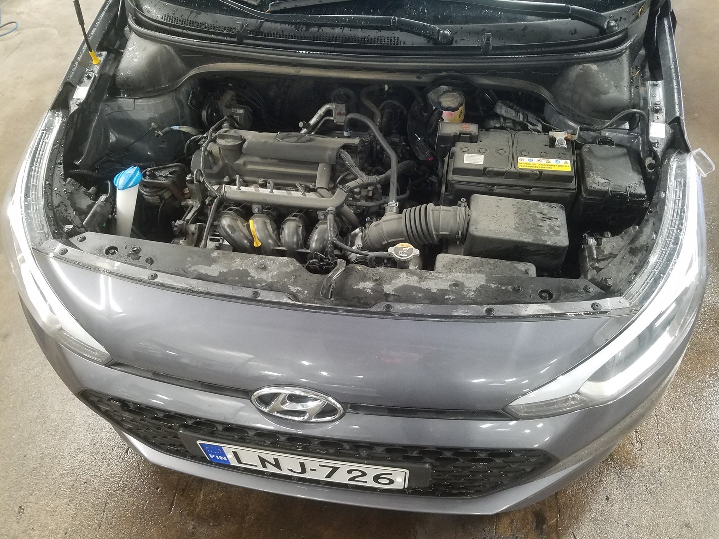 VIN: NLHB251BAGZ138135 Auction: COPART FINLAND Lot: 50123827 Location: Tiistain huutokauppa NLHB251BAGZ138135 HYUNDAI i20 2016 GRAY Photo 7