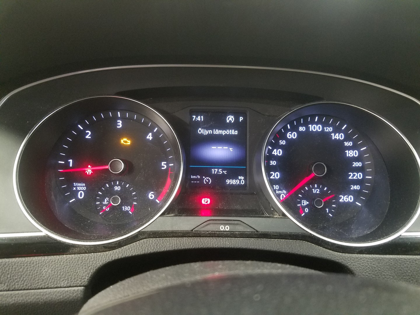 VIN: WVWZZZ3CZHE100167 Auction: COPART FINLAND Lot: 50123470 Location: Tiistain huutokauppa WVWZZZ3CZHE100167 VOLKSWAGEN Passat 2016 BROWN Photo 8