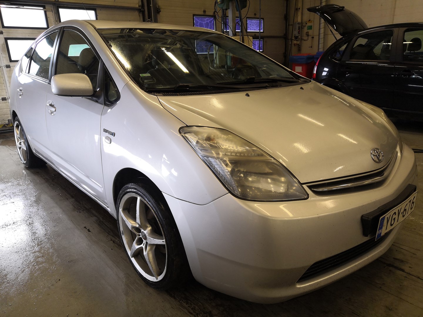 VIN: JTDKB20UX07745640 Auction: COPART FINLAND Lot: 50123543 Location: Keskiviikon huutokauppa JTDKB20UX07745640 TOYOTA Prius 2008 SILVER Photo 1