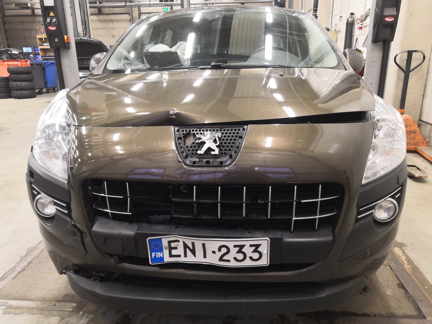 VIN: VF30U9HR8BS051287 Auction: COPART FINLAND Lot: 50123840 Location: Tiistain huutokauppa VF30U9HR8BS051287 Peugeot 3008 2012 BROWN Photo 12
