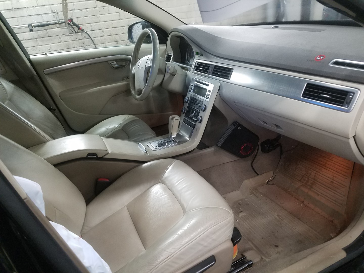 VIN: YV1AS694071041688 Auction: COPART FINLAND Lot: 50124463 Location: Keskiviikon huutokauppa YV1AS694071041688 VOLVO S80 2007 BLACK Photo 5