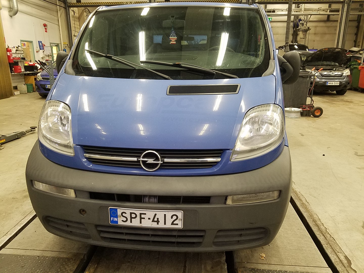 VIN: W0LF7BCB63V622182 Auction: COPART FINLAND Lot: 50123244 Location: Tiistain huutokauppa W0LF7BCB63V622182 Opel VIVARO 2003 BLUE Photo 15