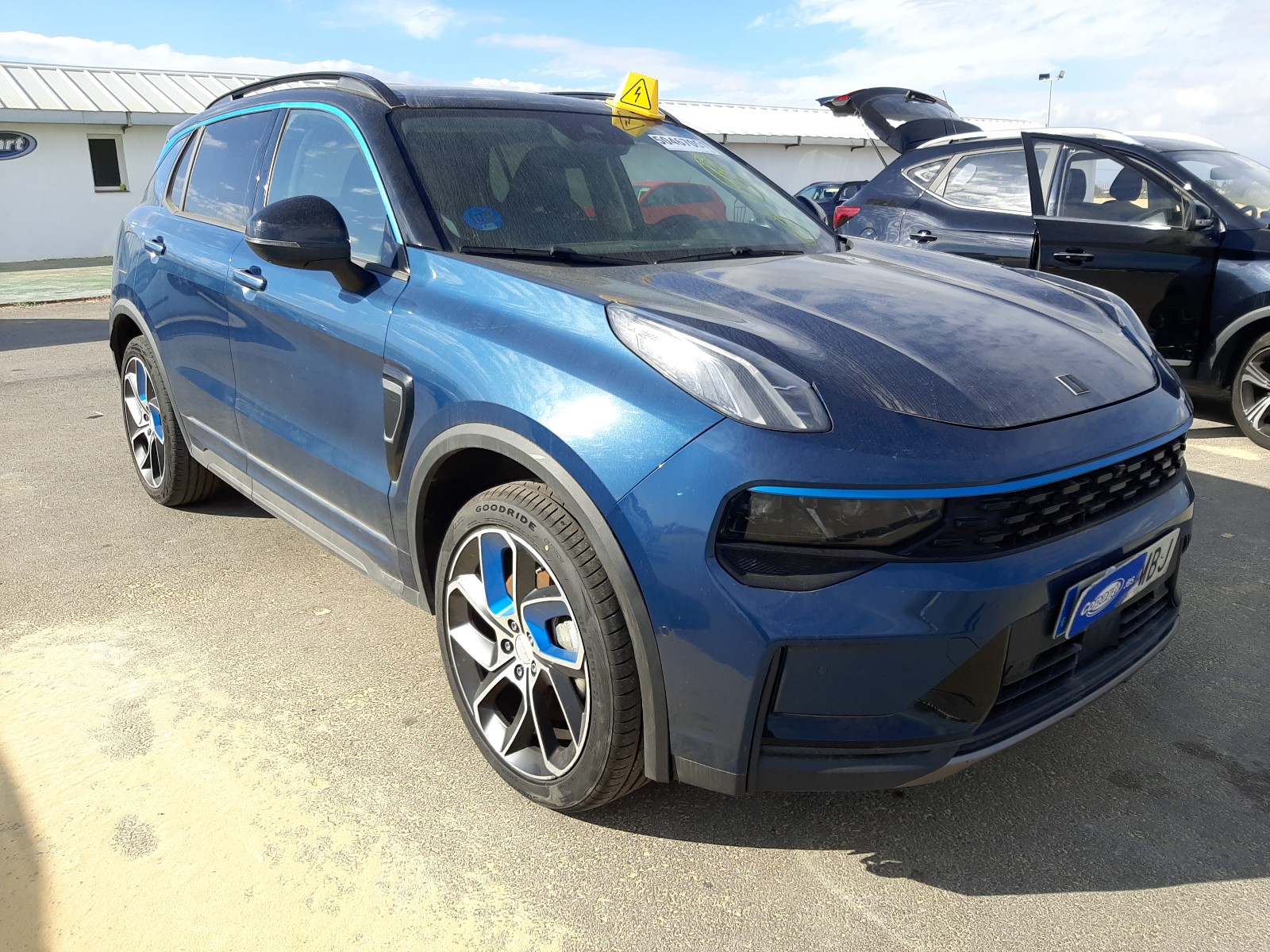 vehicle photo