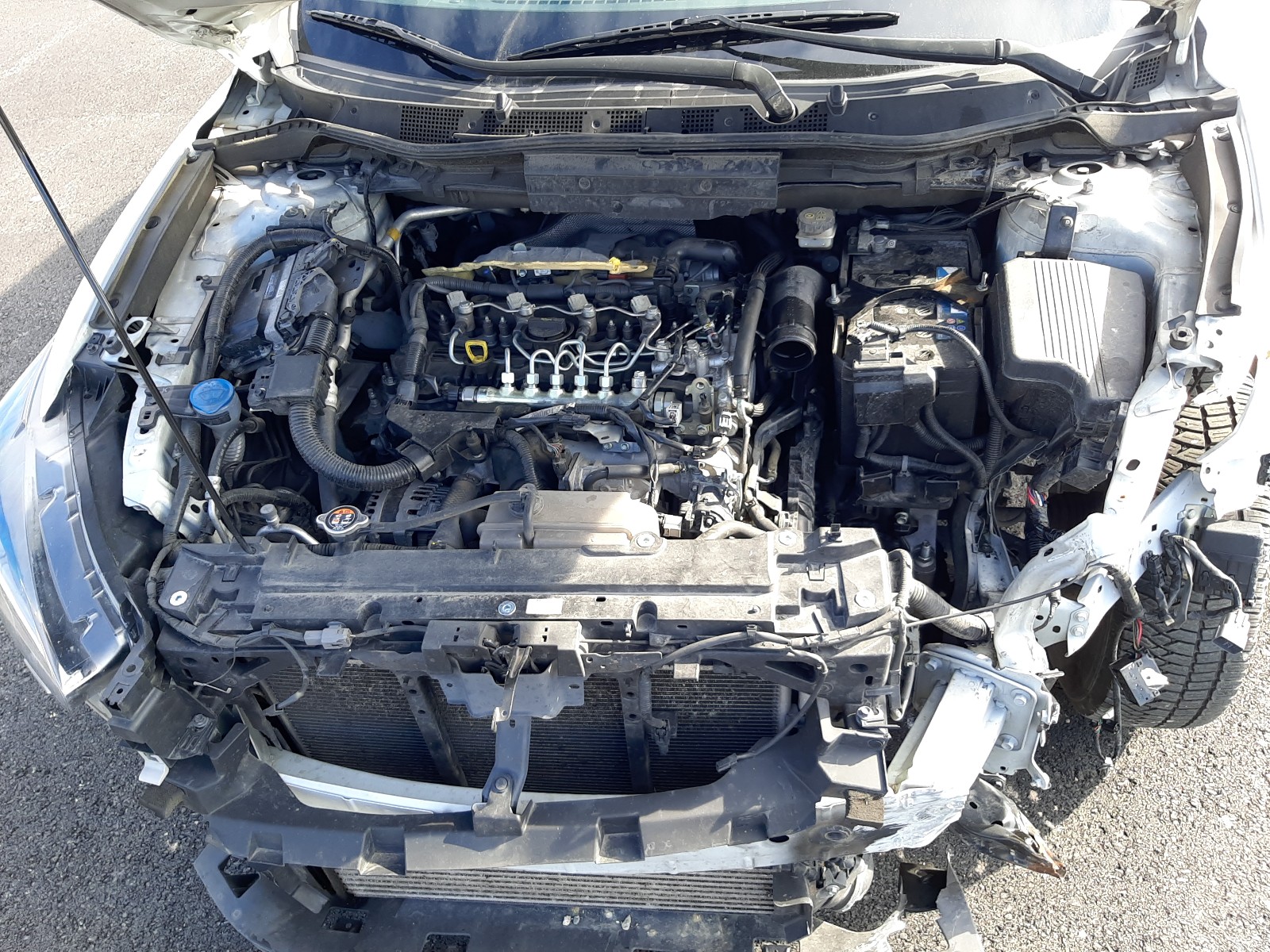 2015 Mazda Mazda CX-5 with Front End damage, VIN JMZKEF91600453037