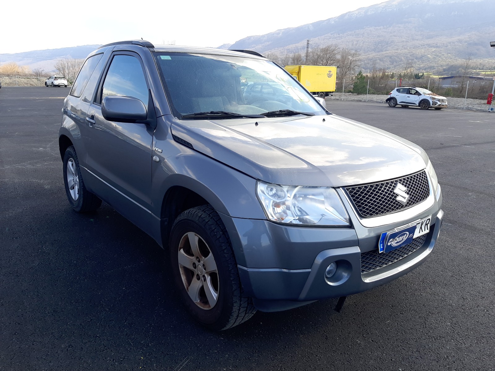 vehicle photo
