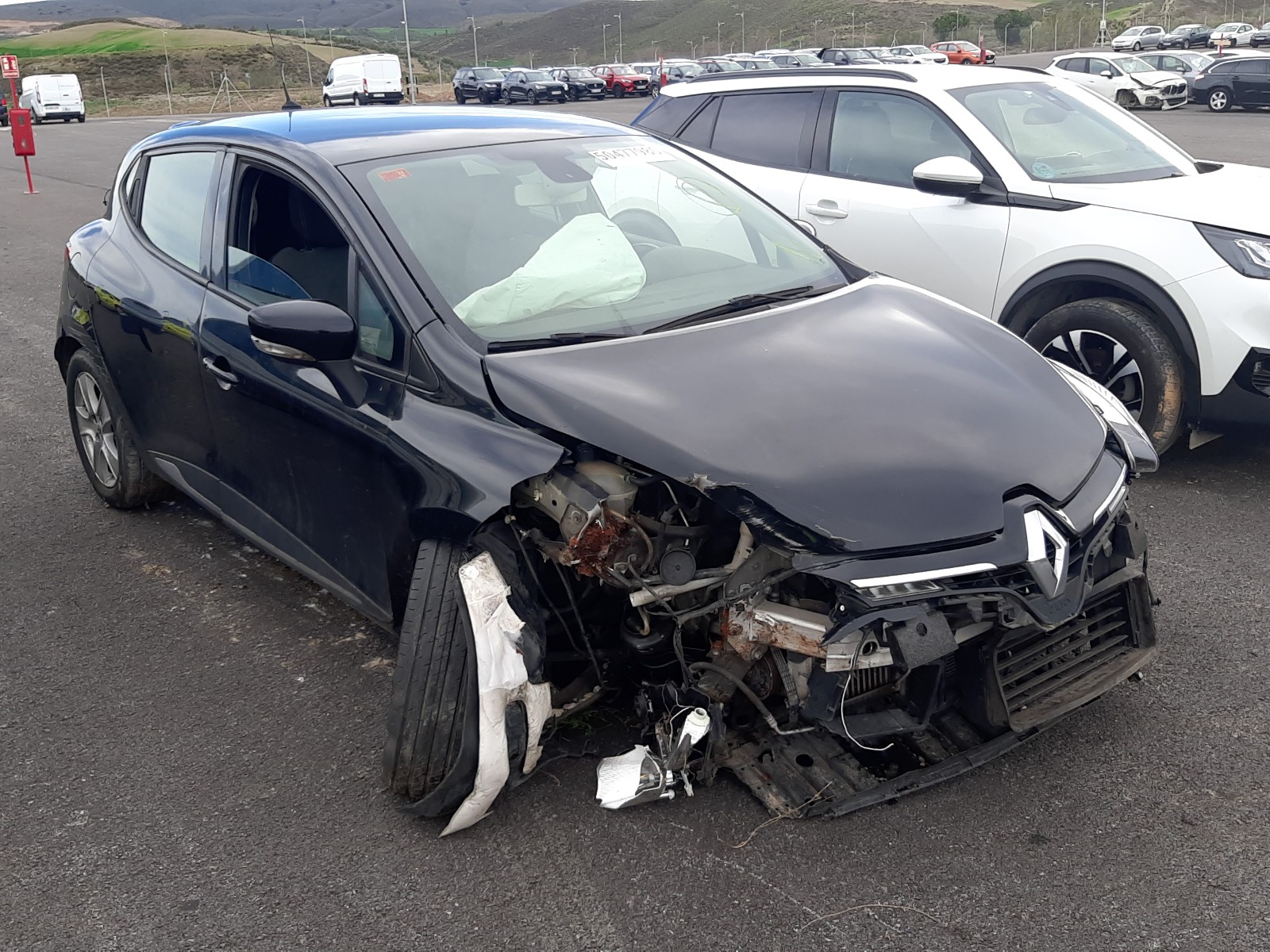 Renault Clio IV 2013. Lot# 50477980. VIN VF15RFL0H48780260. Photo 1