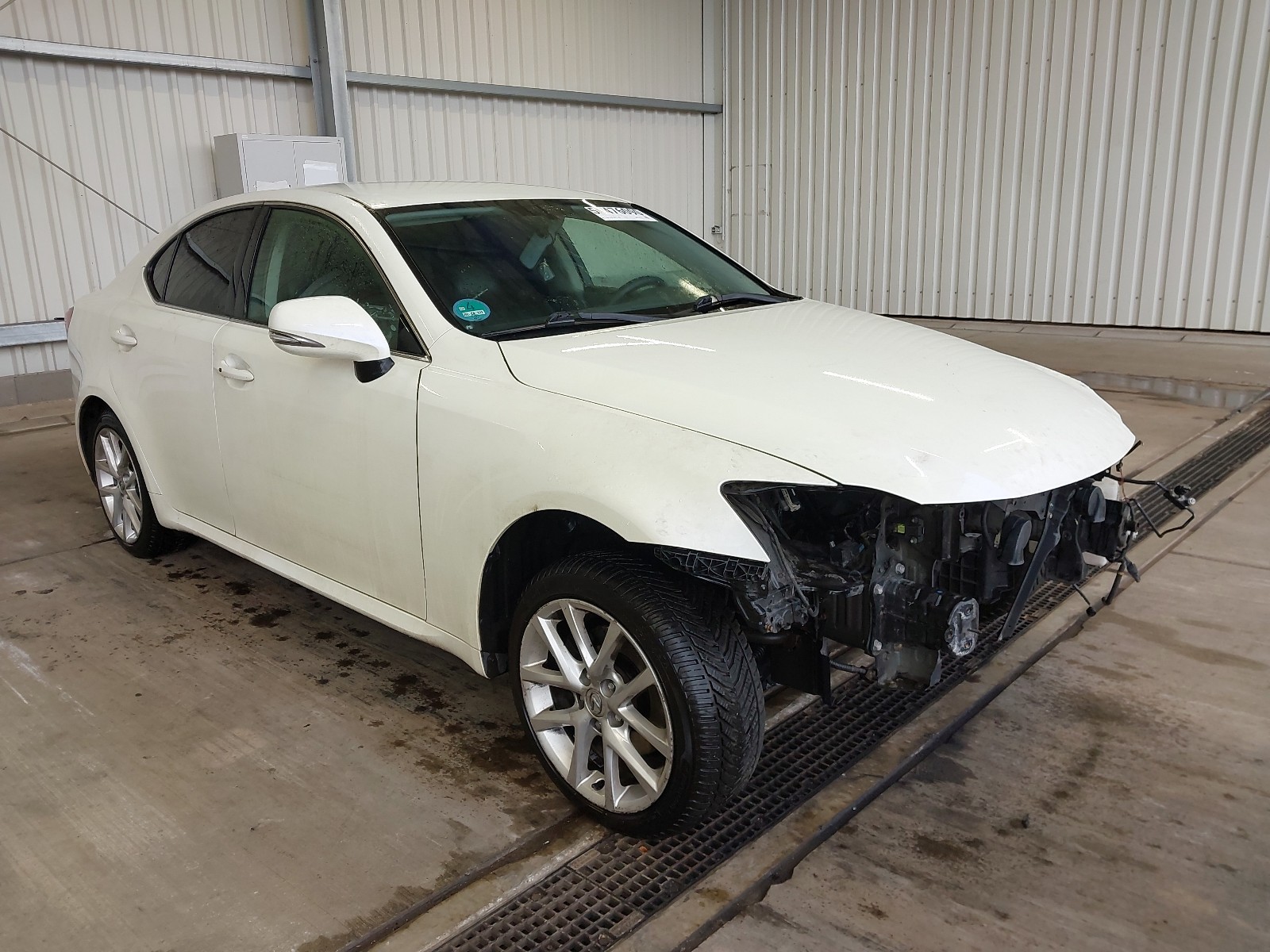 JTHBX262602041390 Lexus IS Photo 1