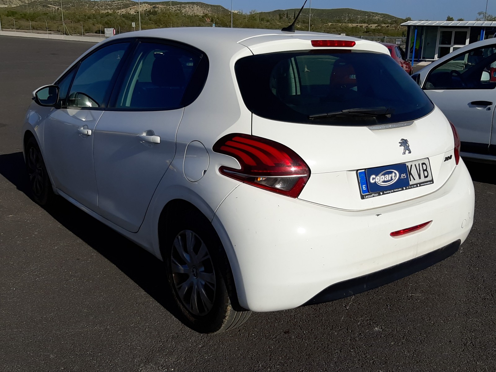 Peugeot 208 2019 VF3CCYHYPKT008325 Photo 3