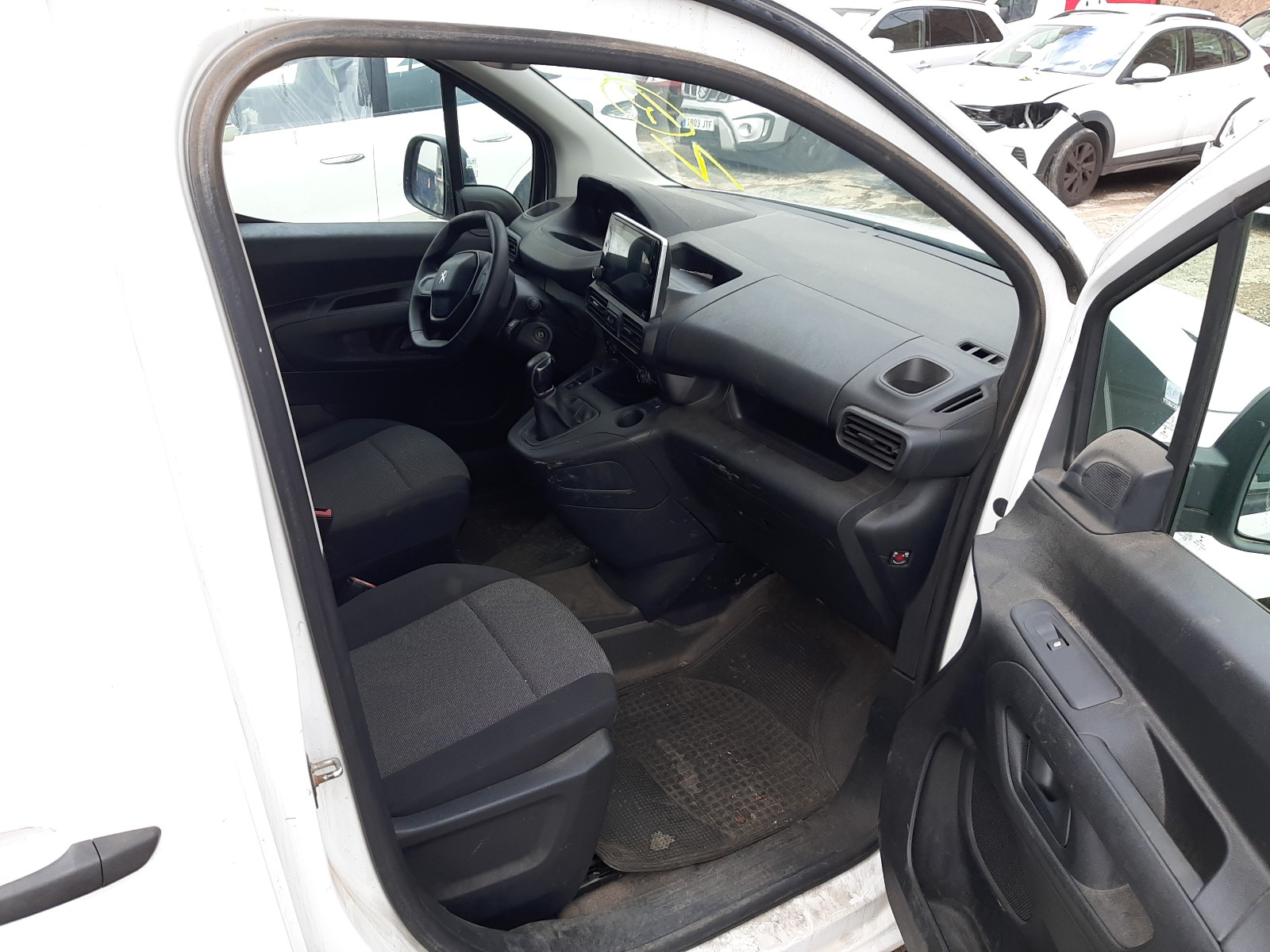 Peugeot Partner 2020 VR3EFBHYBJN558041 Photo 9
