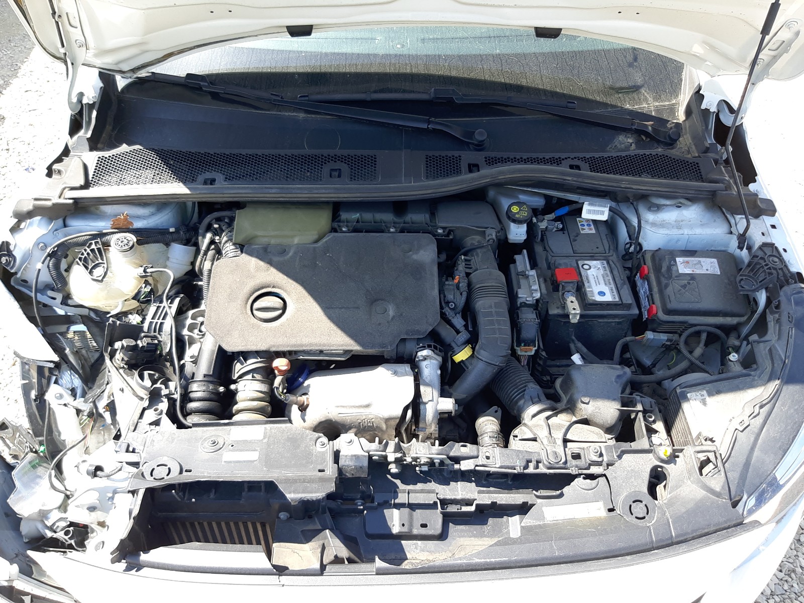 Peugeot 208 2022 VR3UBYHTKN5813460 Photo 7