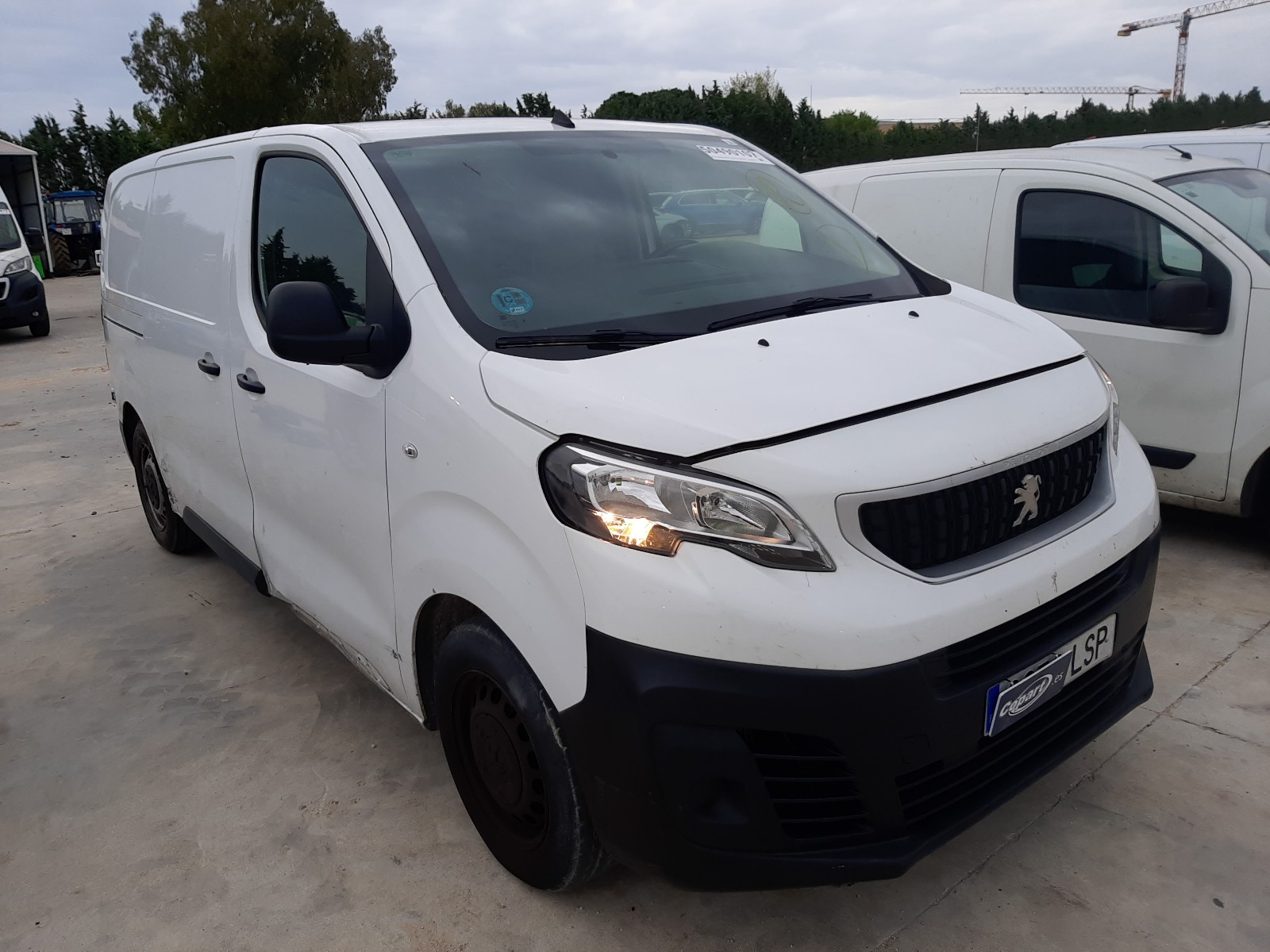 VF3VBYHVKM7841411 Peugeot Expert Furgón Photo 1