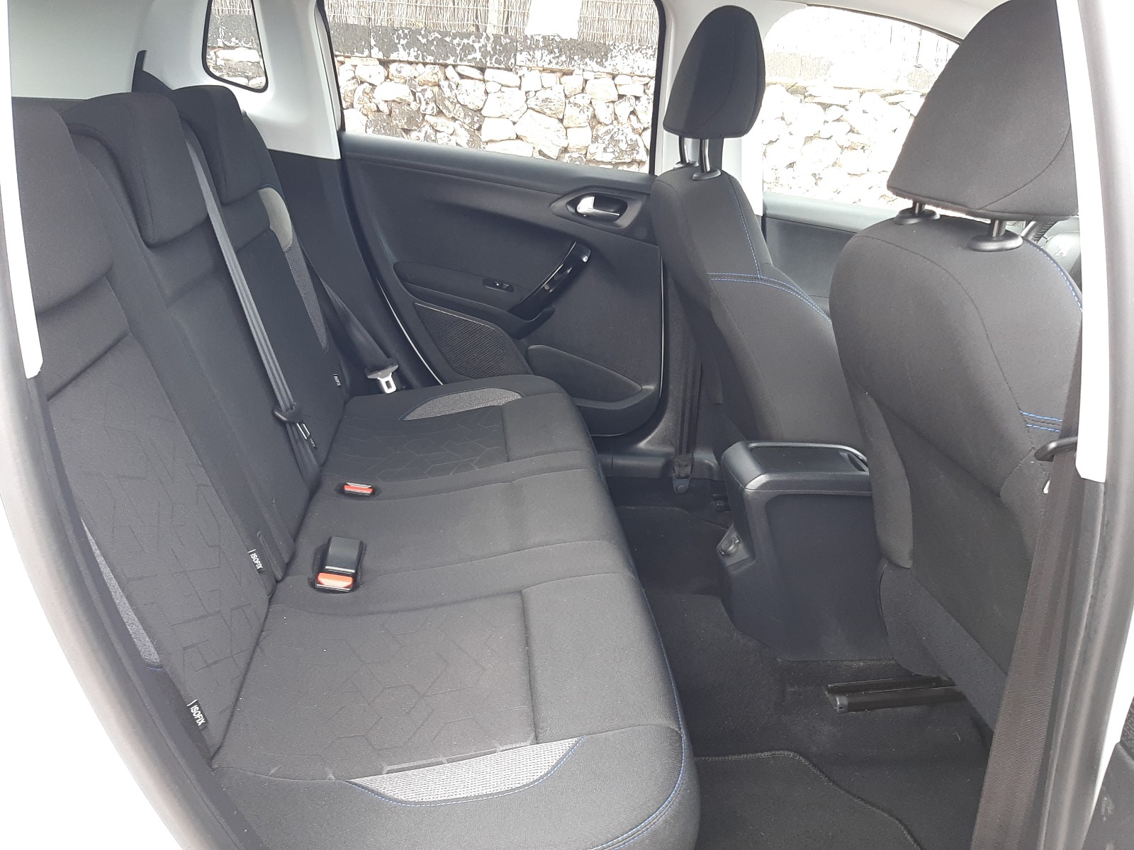 Peugeot 2008 2019 VF3CUYHYPKY068299 Photo 6