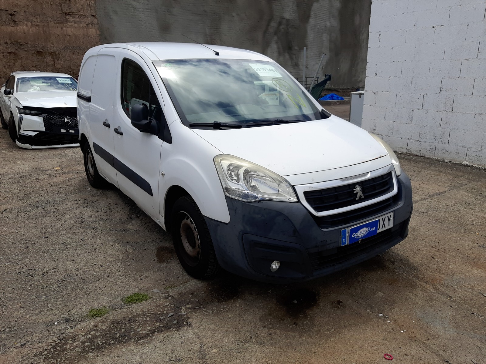 VF37ABHW6HN505779 Peugeot Partner Furgón Photo 1